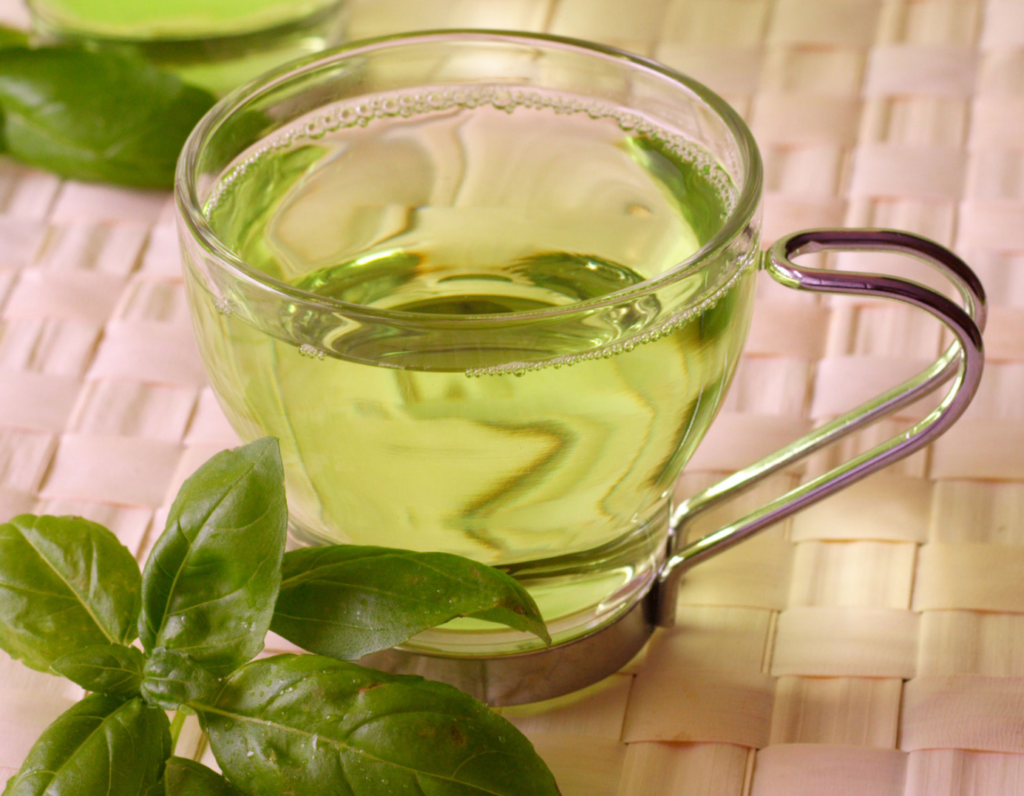 Green Tea Benefits your body and helps to burn fat